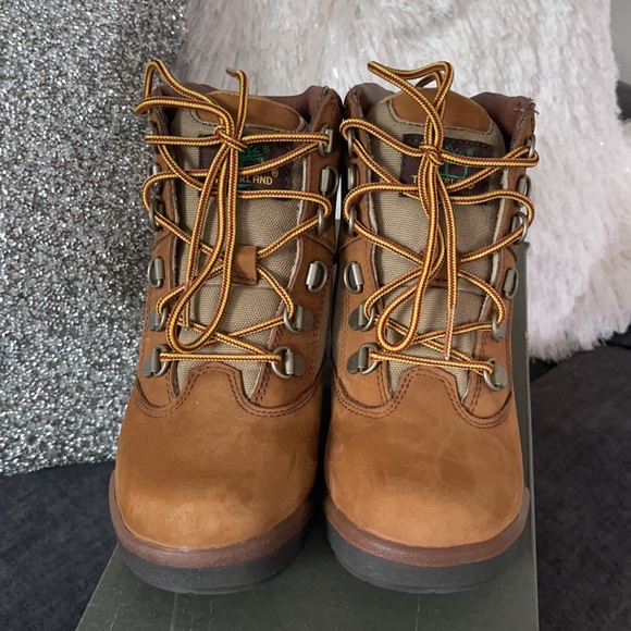 Boys Timberland boots - Picture 2 of 7